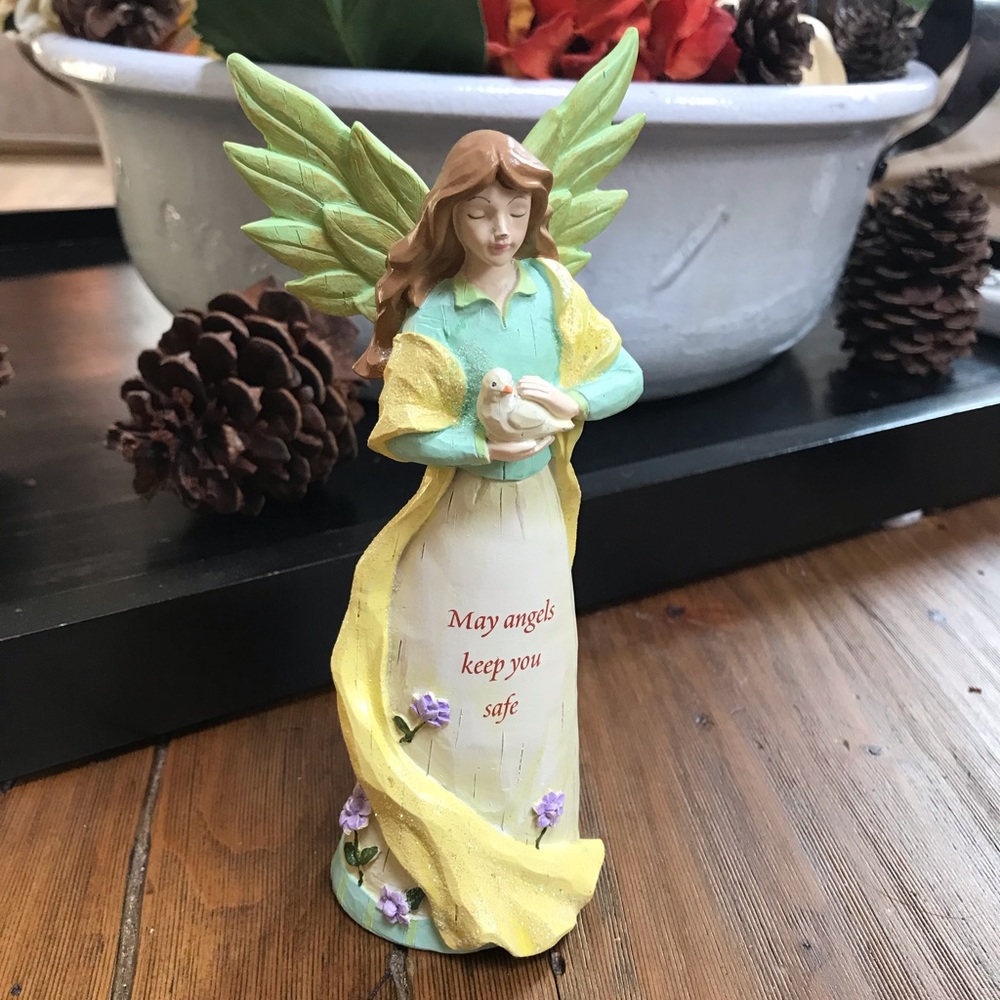 Pretty “May Angels Keep You Safe” figurine